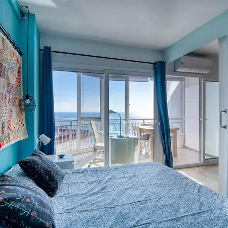 Winahost El Balcon Al Mar De アパート *